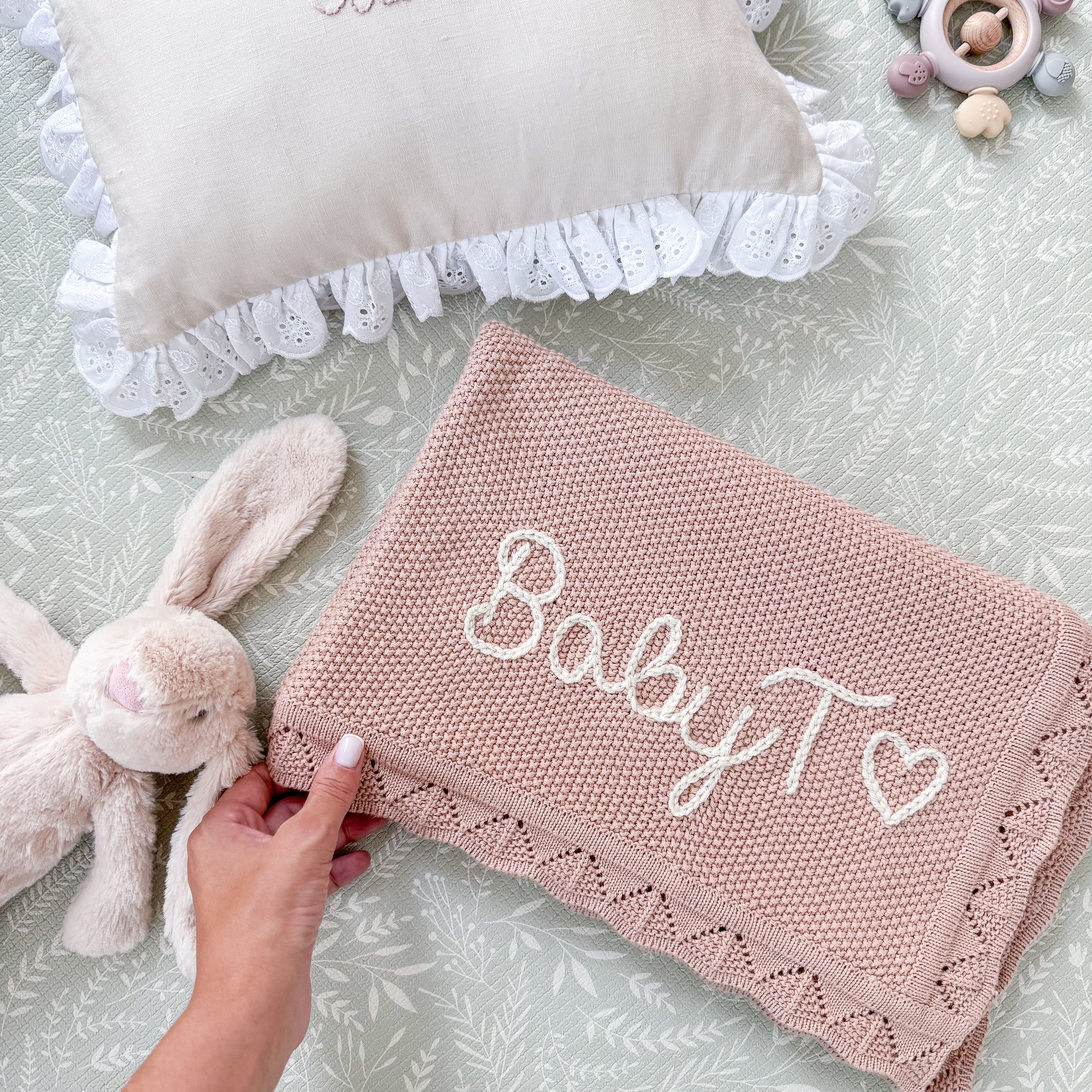 Pink Name Embroidered Baby Blankets Knitted Cotton Baby Blanket